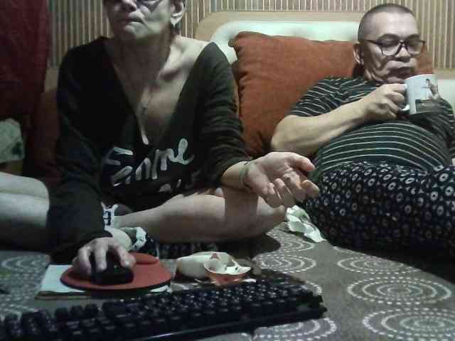 coupleofcoolx webcam
