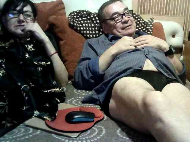 coupleofcoolx webcam