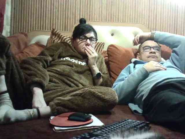 coupleofcoolx webcam