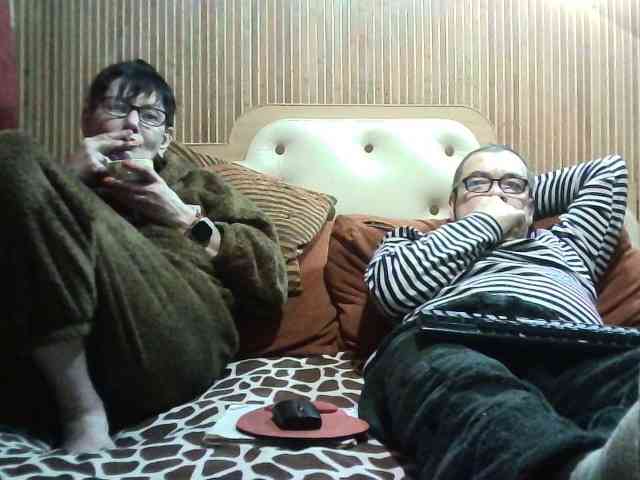 coupleofcoolx webcam