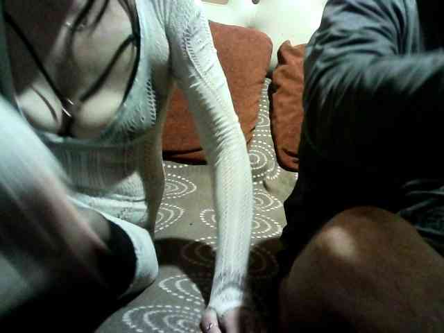 coupleofcoolx Live Webcam on BongaCams