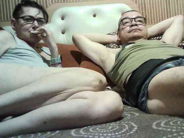 coupleofcoolx webcam