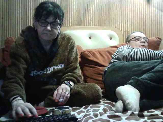 coupleofcoolx webcam