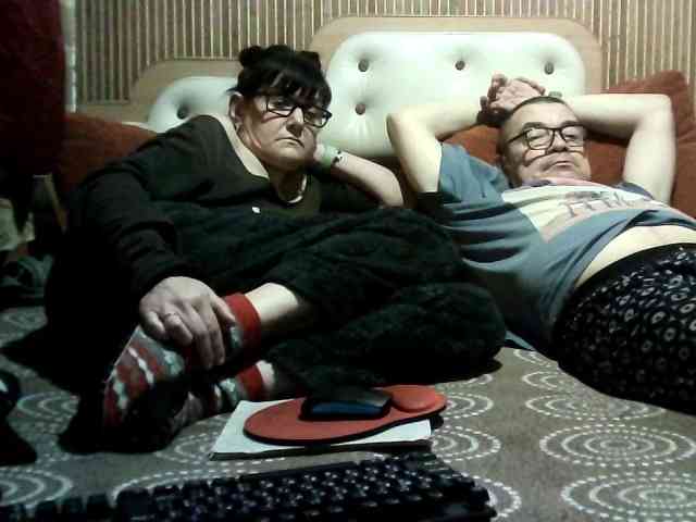 coupleofcoolx webcam