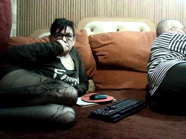 coupleofcoolx webcam