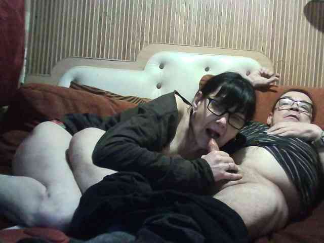 coupleofcoolx webcam