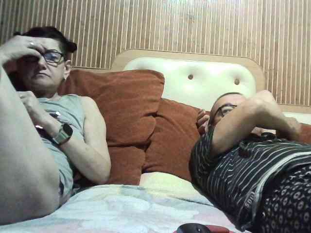 coupleofcoolx webcam