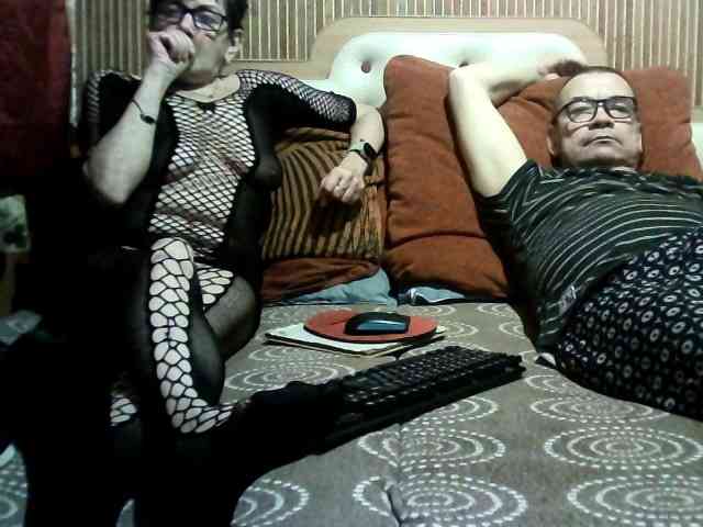 coupleofcoolx webcam