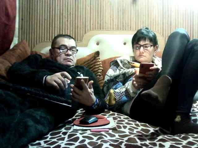 coupleofcoolx webcam