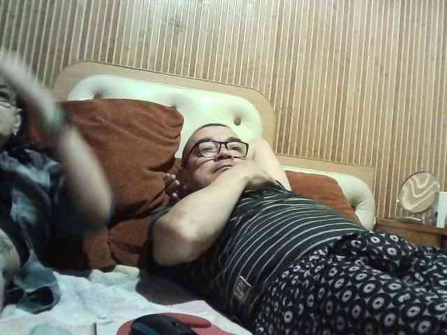coupleofcoolx webcam