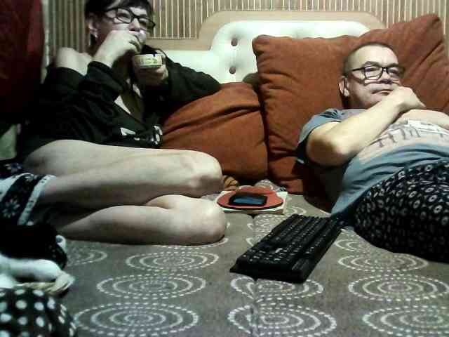 coupleofcoolx webcam