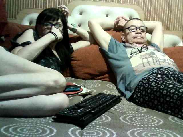 coupleofcoolx webcam