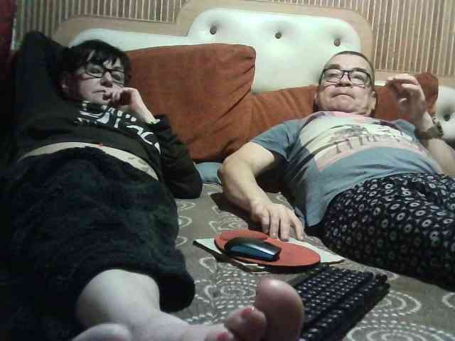 coupleofcoolx Live Webcam on BongaCams
