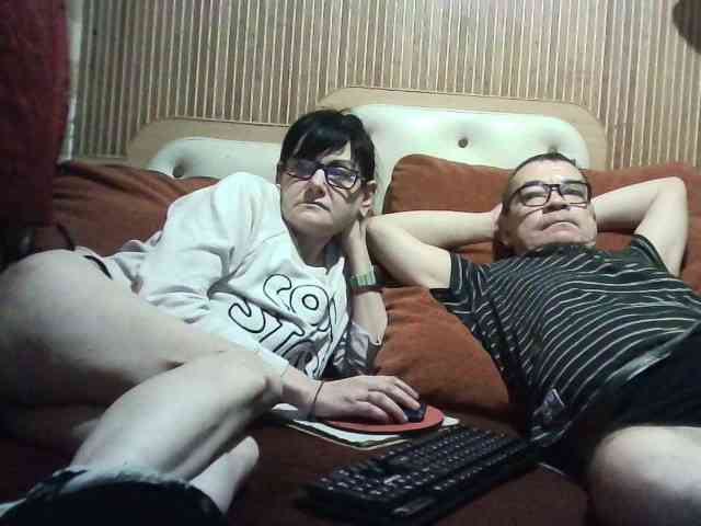 coupleofcoolx webcam