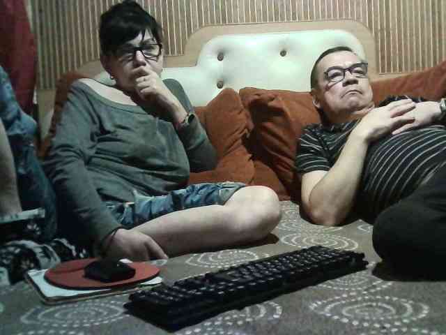 coupleofcoolx webcam