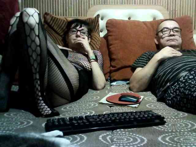 coupleofcoolx webcam
