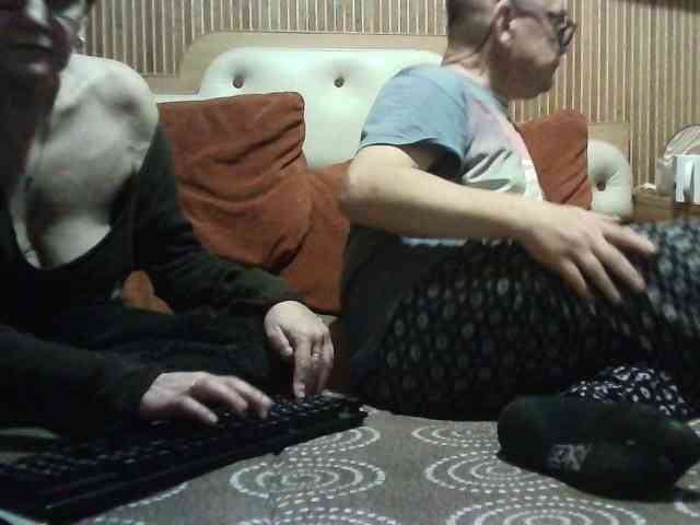 coupleofcoolx webcam