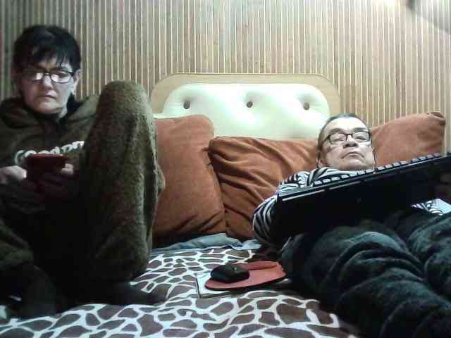 coupleofcoolx webcam