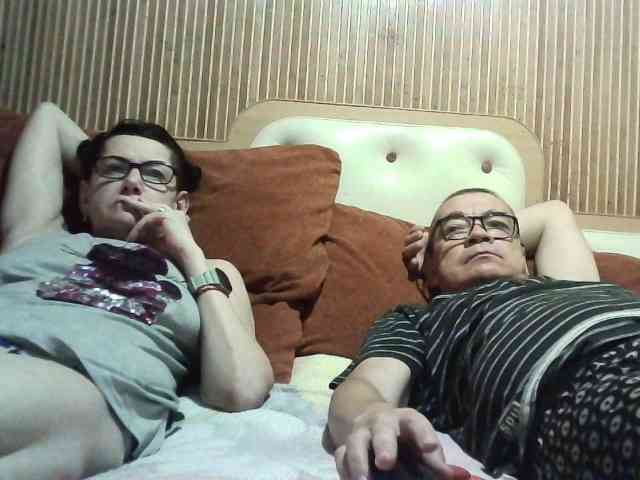 coupleofcoolx webcam