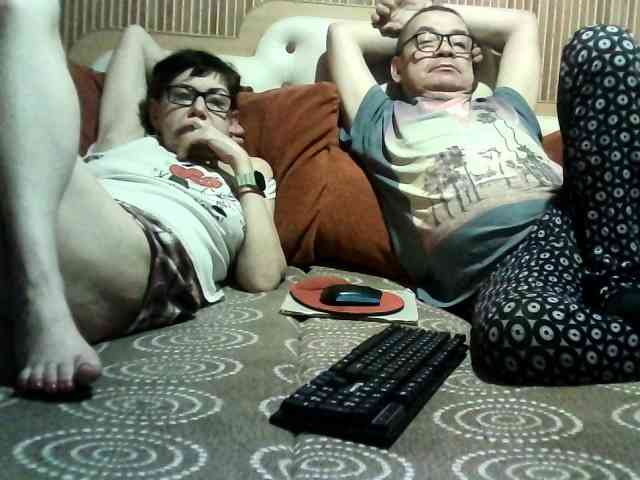 coupleofcoolx webcam
