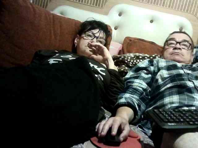 coupleofcoolx webcam