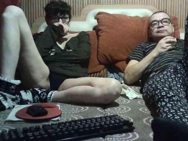 coupleofcoolx webcam