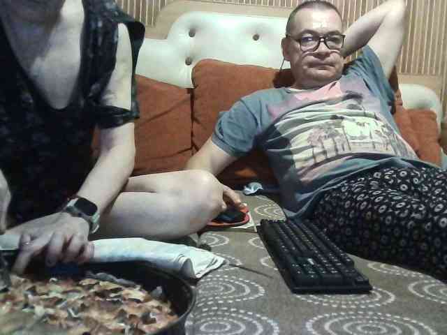 coupleofcoolx webcam