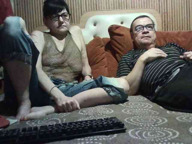 coupleofcoolx webcam