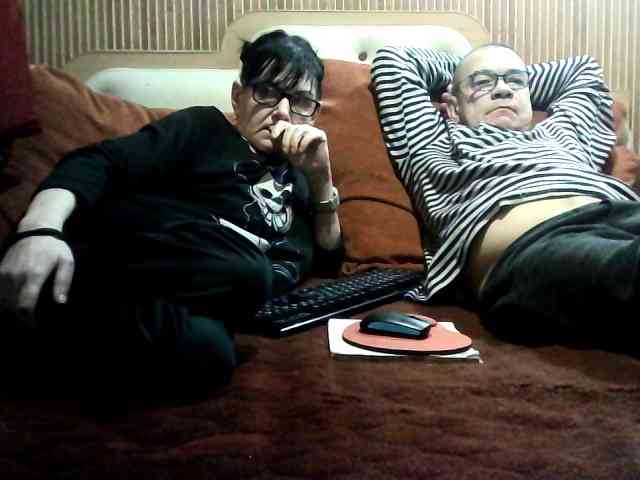 coupleofcoolx webcam