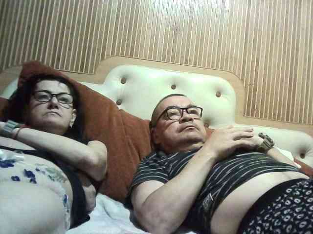 coupleofcoolx webcam