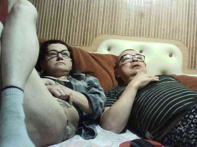 coupleofcoolx webcam