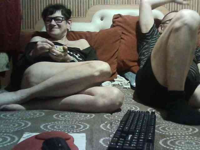 coupleofcoolx webcam