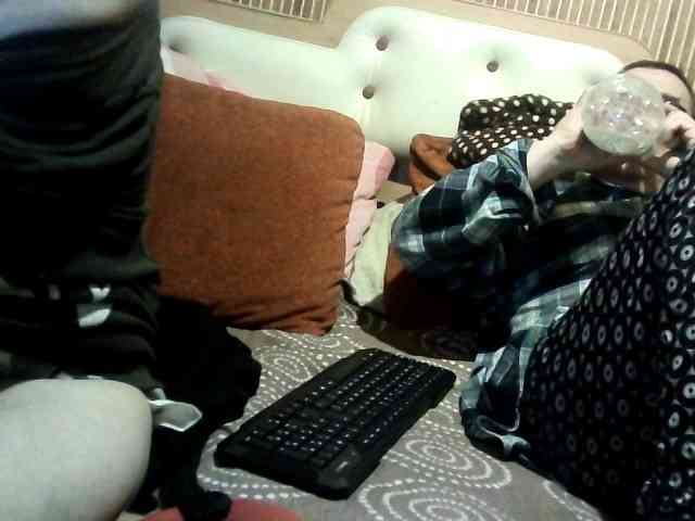 coupleofcoolx webcam