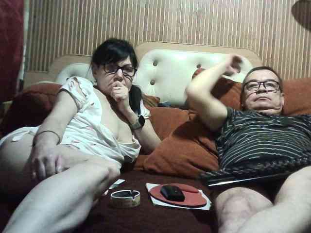 coupleofcoolx webcam