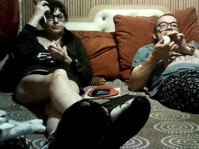 coupleofcoolx webcam