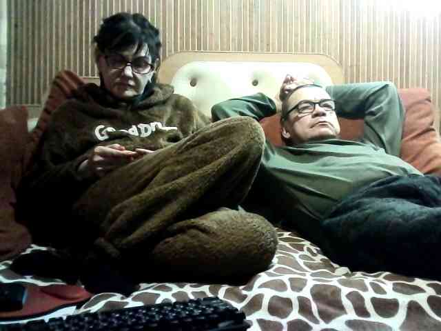 coupleofcoolx webcam