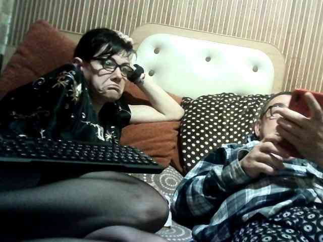 coupleofcoolx webcam