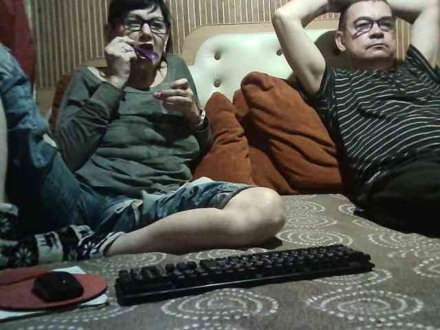 coupleofcoolx webcam