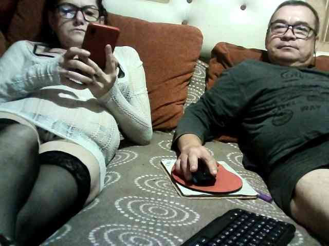 coupleofcoolx webcam