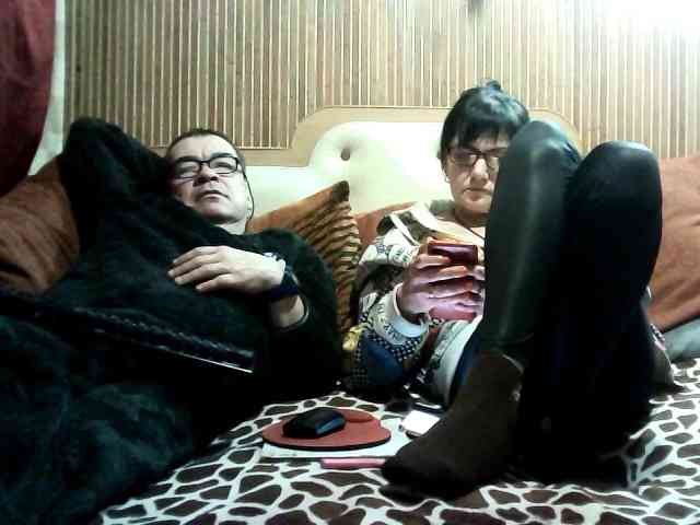 coupleofcoolx webcam