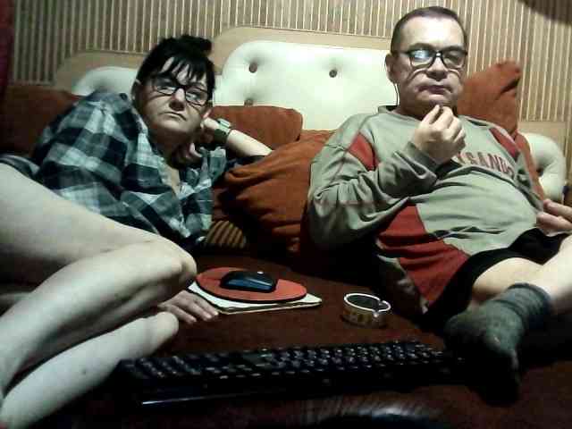 coupleofcoolx Live Webcam on BongaCams