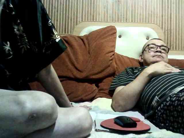 coupleofcoolx webcam