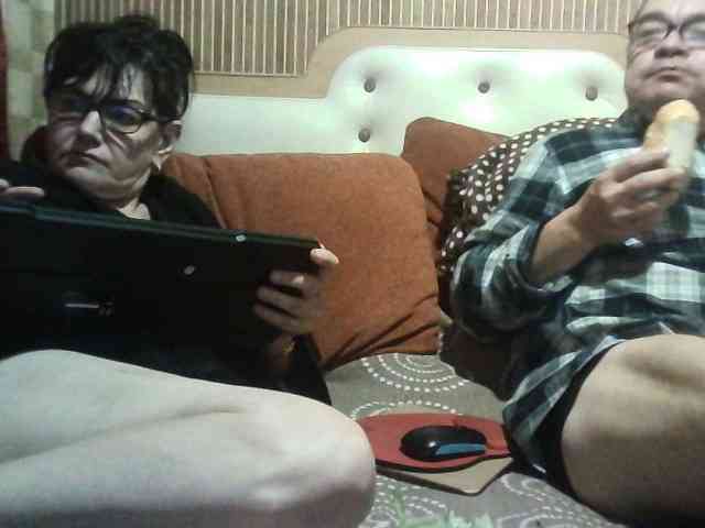 coupleofcoolx webcam