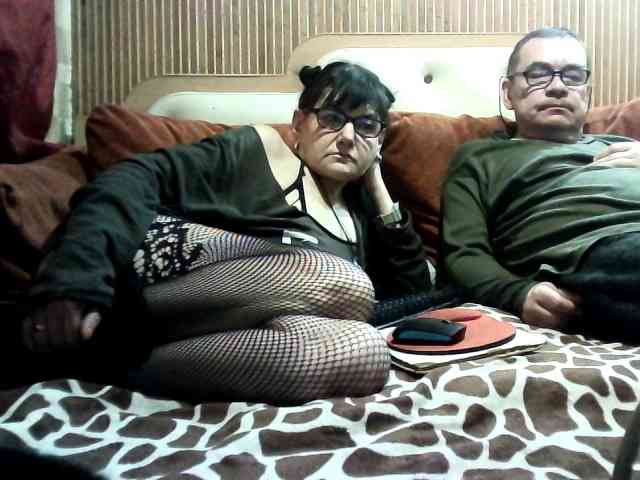 coupleofcoolx webcam