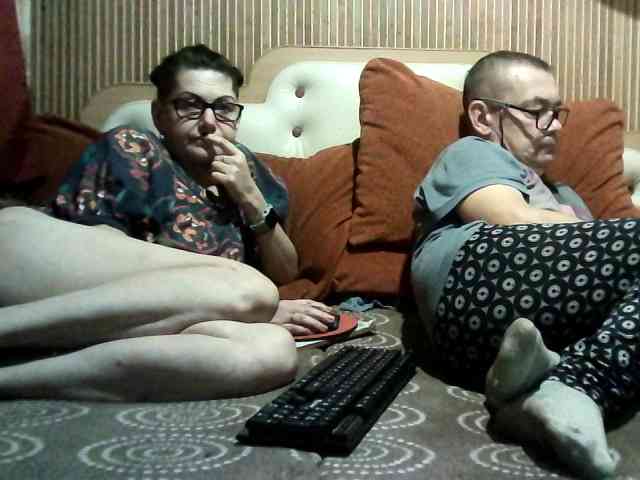 coupleofcoolx webcam