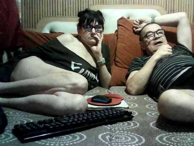 coupleofcoolx webcam