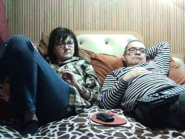 coupleofcoolx webcam