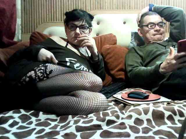 coupleofcoolx webcam