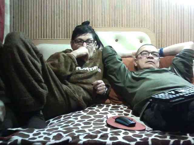 coupleofcoolx webcam