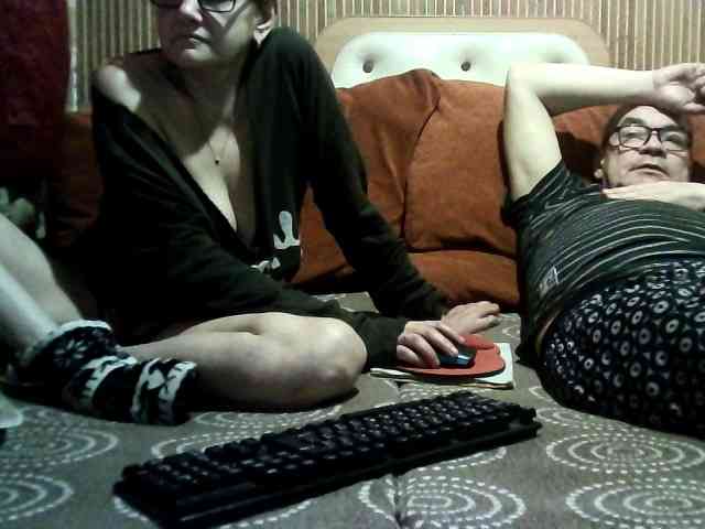 coupleofcoolx webcam